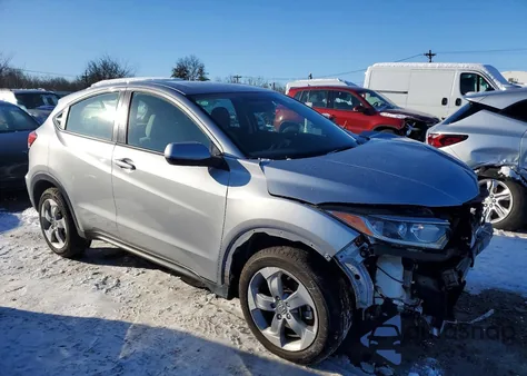 2019 Honda Hr-V Lx z USA, uszkodzony, nr VIN 3CZRU6H36KG729724